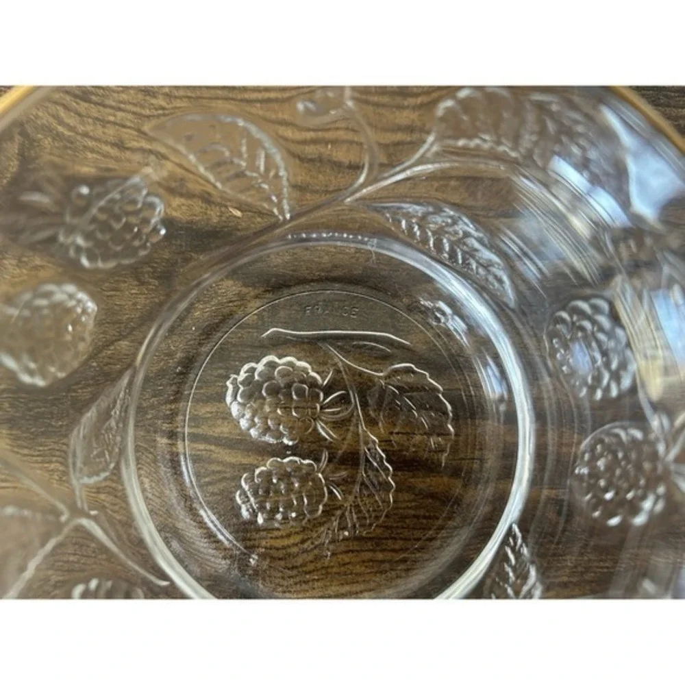 Vintage France Arcoroc Vine & Berry Clear Glass‎ Nut Bowl Gold Lid Trim